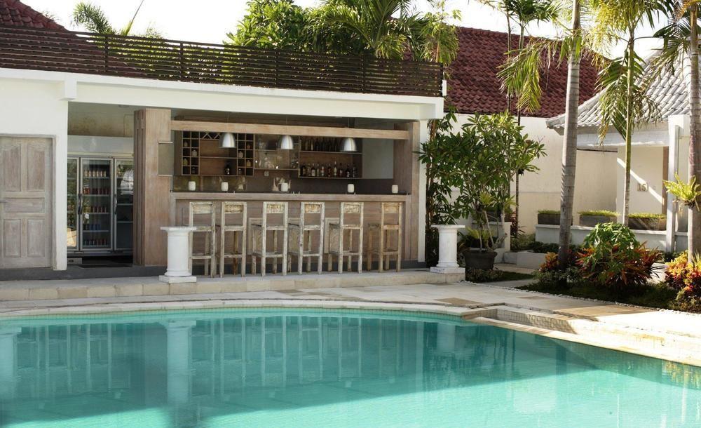 Kutaville Seminyak Buitenkant foto